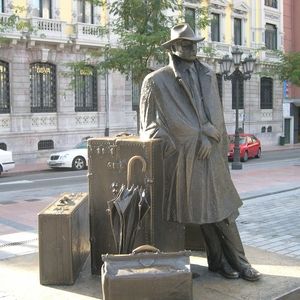 Meet your Posher, Emmanuel